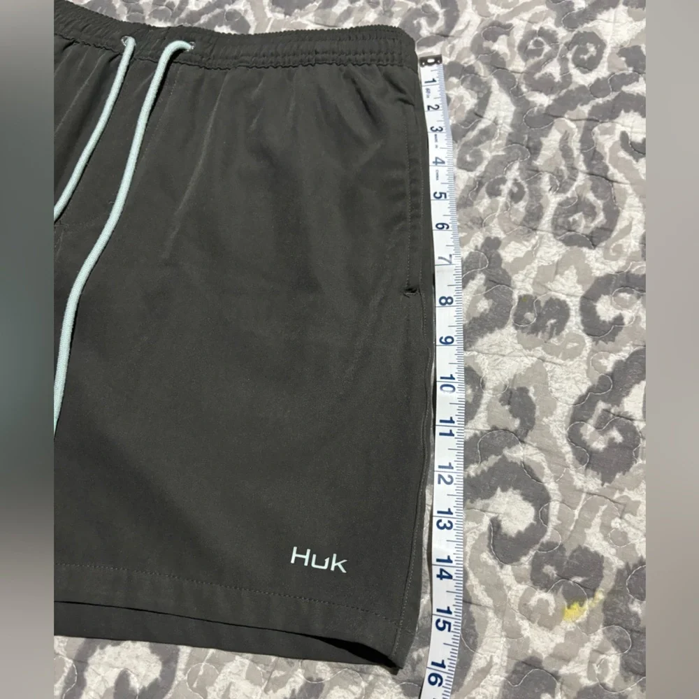 Huk Gray Swim Shorts with blue drawstring size medium - Picture 2 of 7